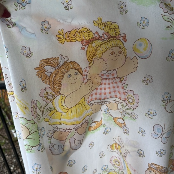 Vintage 1983 twin size Cabbage Patch Kids flat bed sheet - Picture 5 of 7